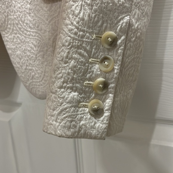 Elizabeth and James Jacket - Picture 3 of 6